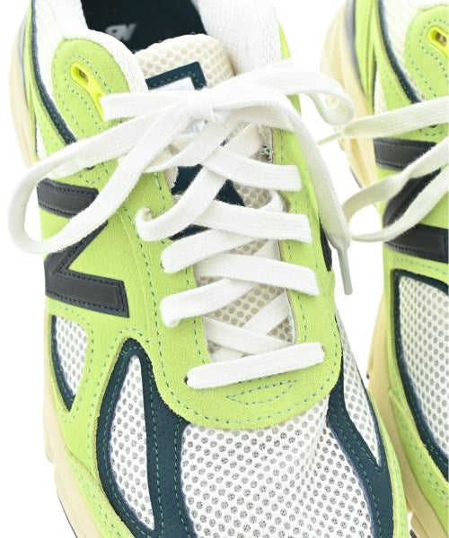 New Balance รองเท้าผ้าใบ
