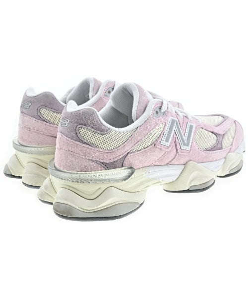New Balance รองเท้าผ้าใบ
