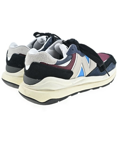 New Balance รองเท้าผ้าใบ