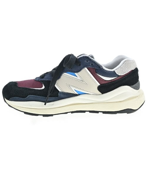 New Balance รองเท้าผ้าใบ