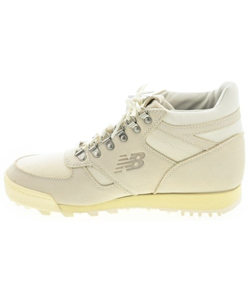 New Balance รองเท้าผ้าใบ
