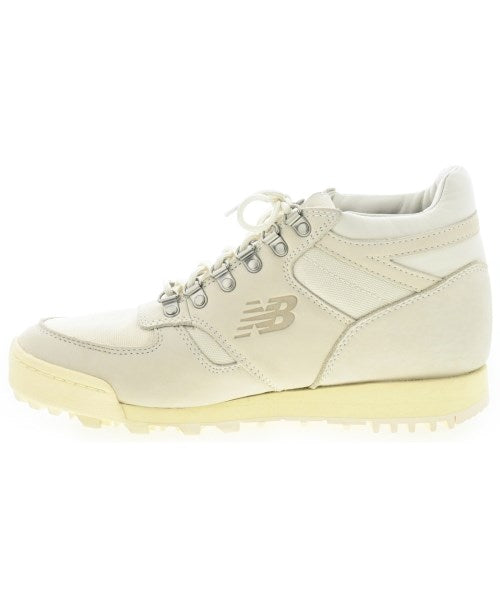 New Balance รองเท้าผ้าใบ