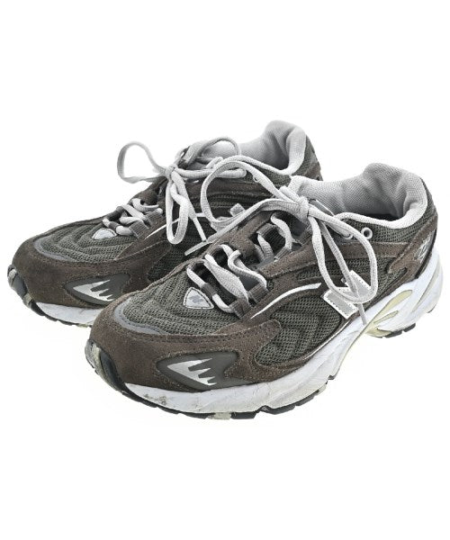 New Balance รองเท้าผ้าใบ