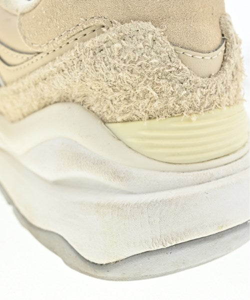 New Balance รองเท้าผ้าใบ
