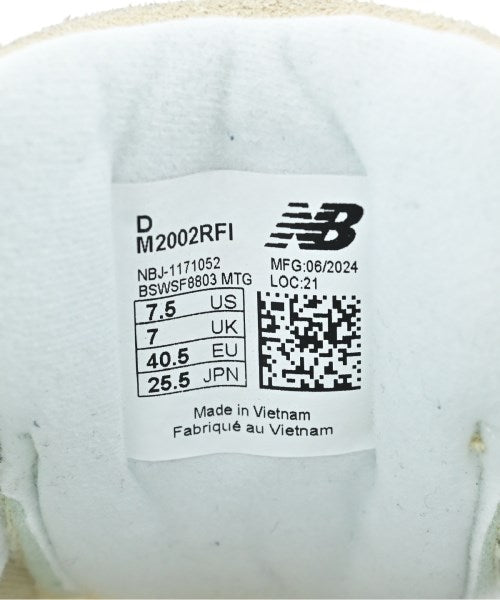 New Balance รองเท้าผ้าใบ