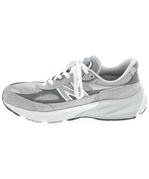 New Balance รองเท้าผ้าใบ