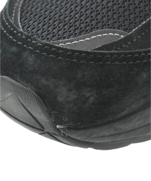 New Balance รองเท้าผ้าใบ