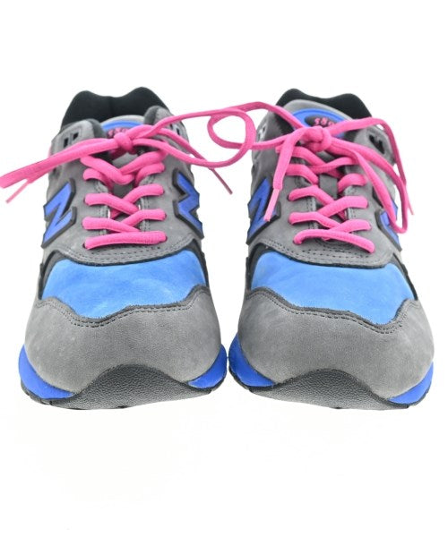 New Balance รองเท้าผ้าใบ