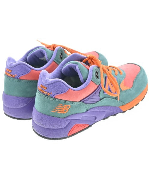 New Balance รองเท้าผ้าใบ