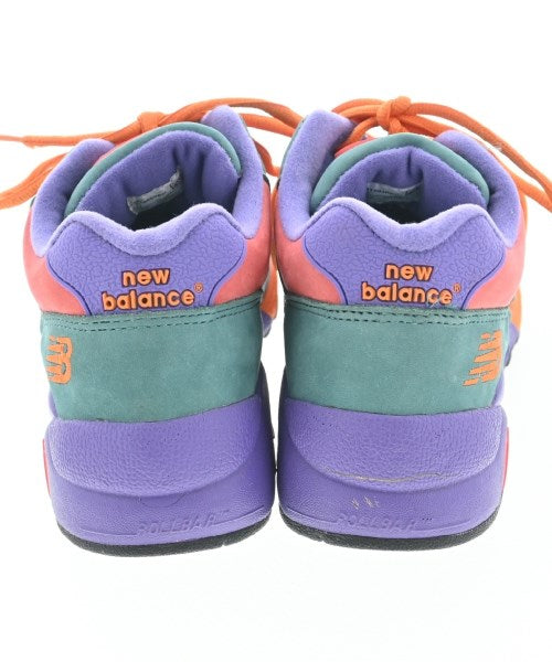 New Balance รองเท้าผ้าใบ
