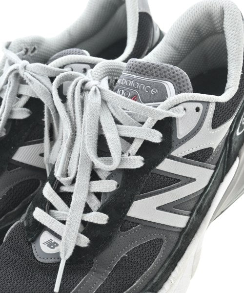 New Balance รองเท้าผ้าใบ