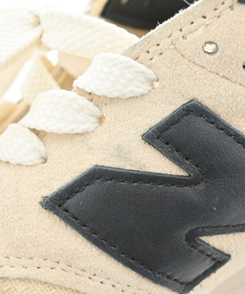 New Balance รองเท้าผ้าใบ