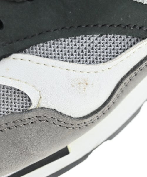 New Balance รองเท้าผ้าใบ