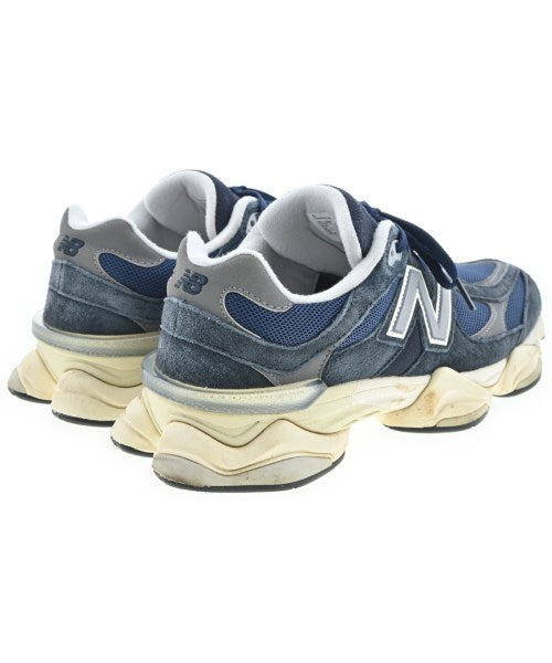 New Balance รองเท้าผ้าใบ