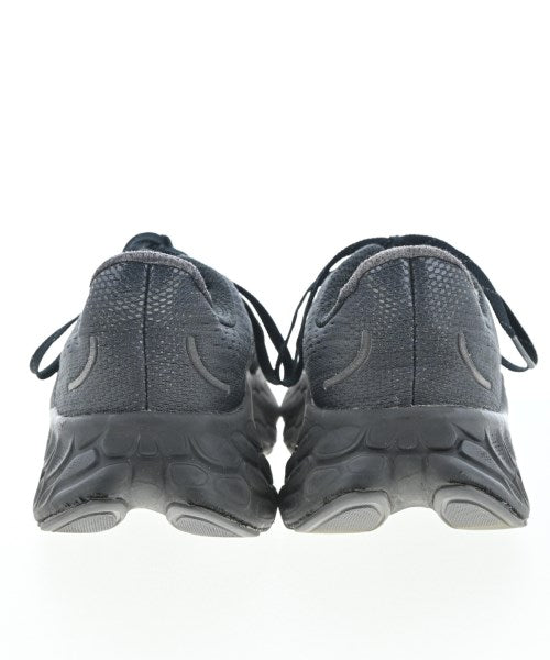 New Balance รองเท้าผ้าใบ