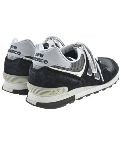 New Balance รองเท้าผ้าใบ