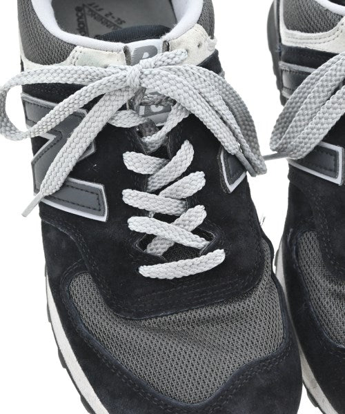 New Balance รองเท้าผ้าใบ