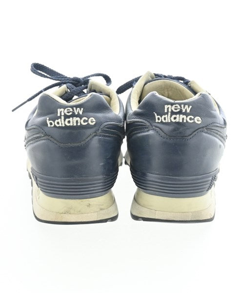 New Balance รองเท้าผ้าใบ