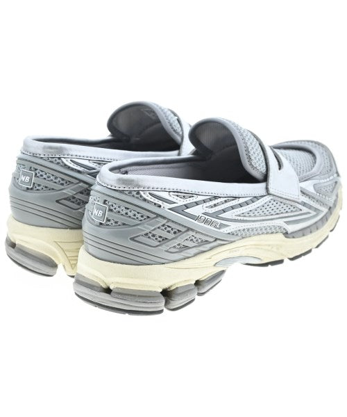 New Balance รองเท้าผ้าใบ