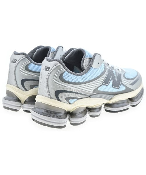 New Balance รองเท้าผ้าใบ