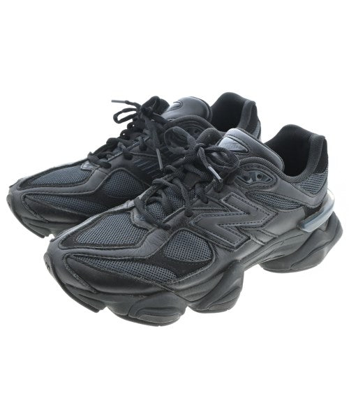 New Balance รองเท้าผ้าใบ