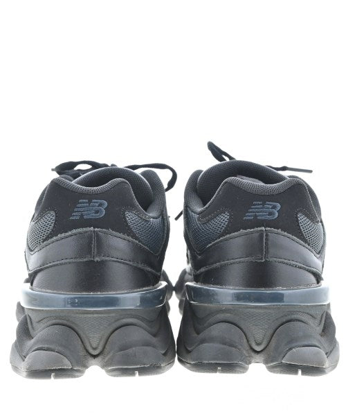 New Balance รองเท้าผ้าใบ