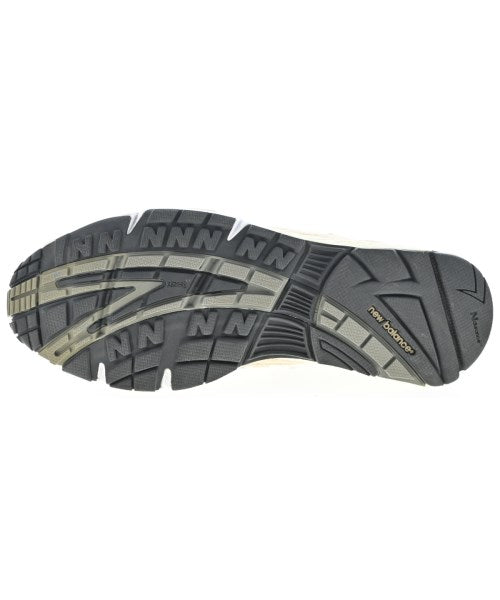 New Balance รองเท้าผ้าใบ