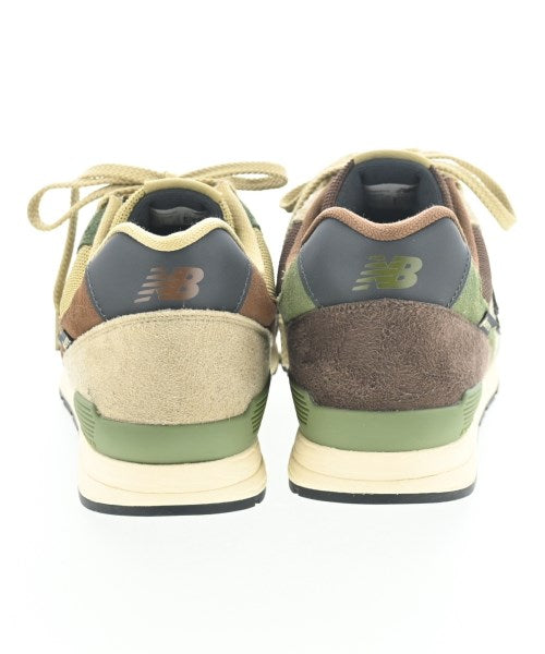 New Balance รองเท้าผ้าใบ