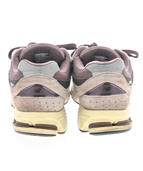 New Balance รองเท้าผ้าใบ
