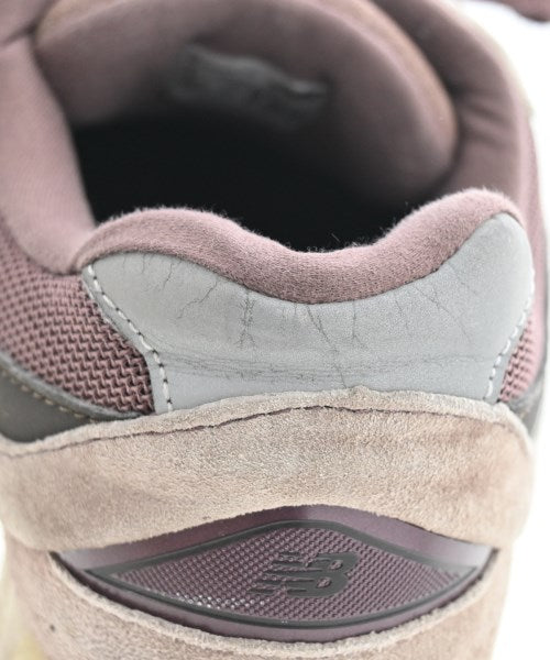 New Balance รองเท้าผ้าใบ