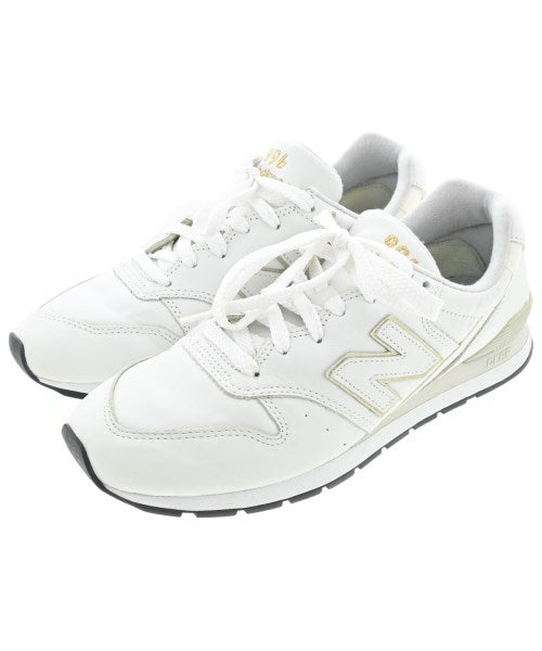 New Balance รองเท้าผ้าใบ
