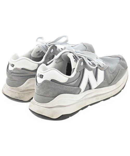 New Balance รองเท้าผ้าใบ