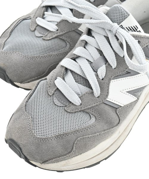 New Balance รองเท้าผ้าใบ