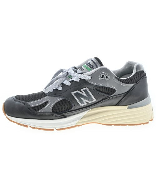 New Balance รองเท้าผ้าใบ