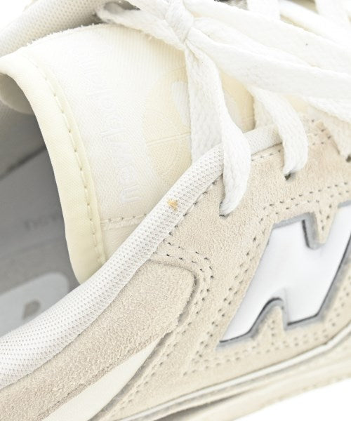 New Balance รองเท้าผ้าใบ