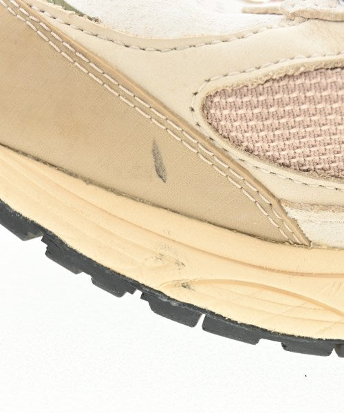 New Balance รองเท้าผ้าใบ