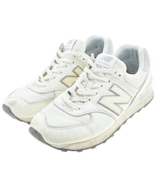 New Balance รองเท้าผ้าใบ
