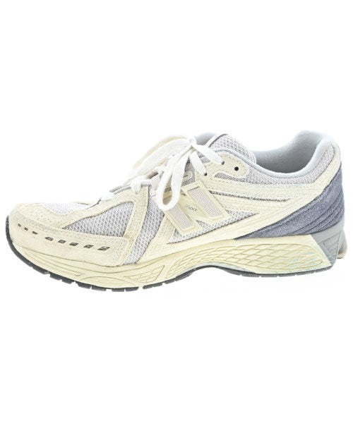 New Balance รองเท้าผ้าใบ