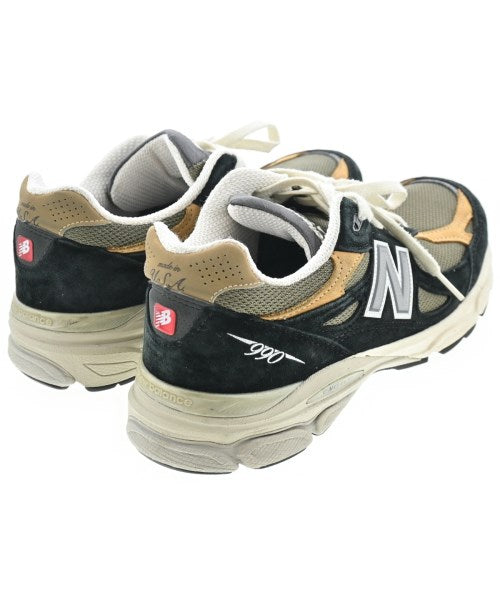 New Balance รองเท้าผ้าใบ