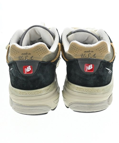 New Balance รองเท้าผ้าใบ