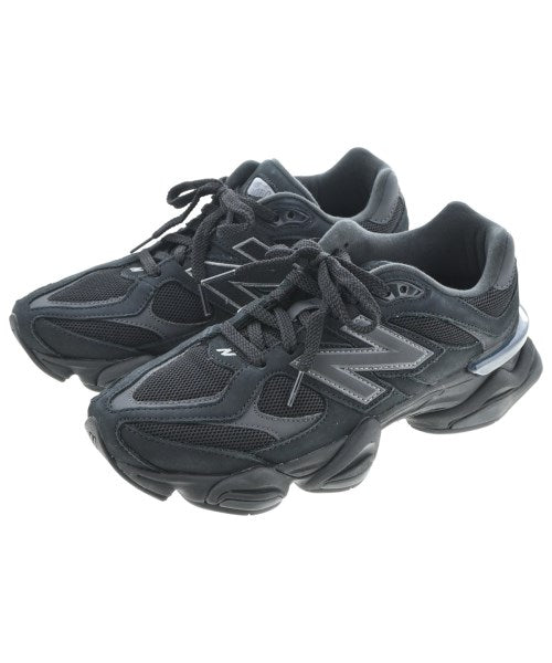 New Balance รองเท้าผ้าใบ