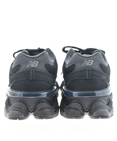 New Balance รองเท้าผ้าใบ