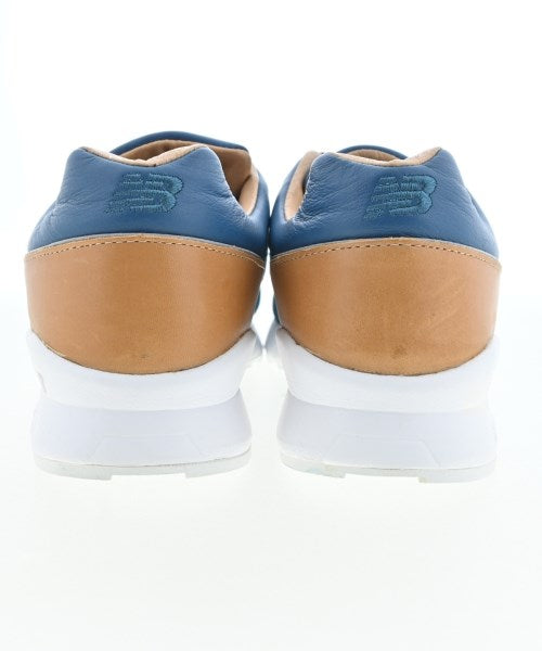 New Balance รองเท้าผ้าใบ