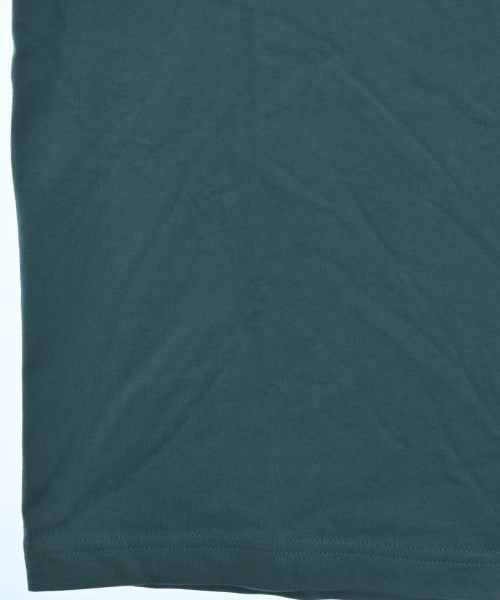 New Balance เสื้อยืด/เสื้อท็อปส์