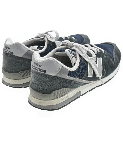 New Balance รองเท้าผ้าใบ
