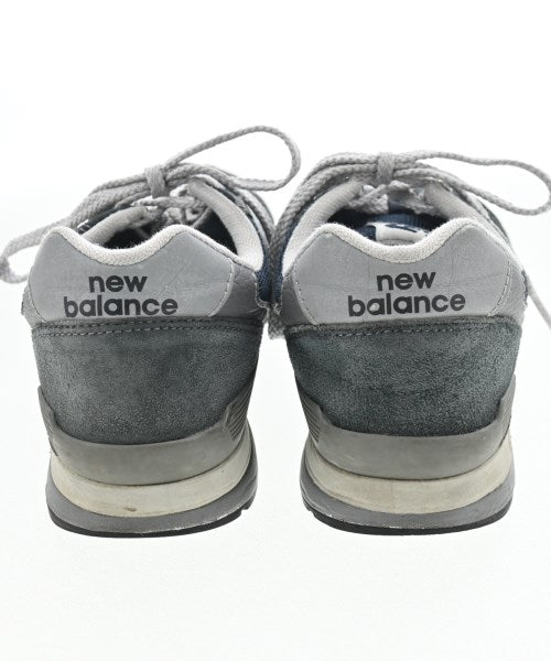 New Balance รองเท้าผ้าใบ