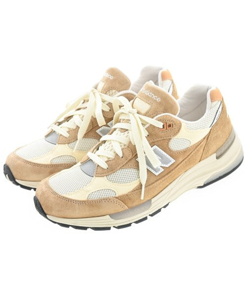 New Balance รองเท้าผ้าใบ