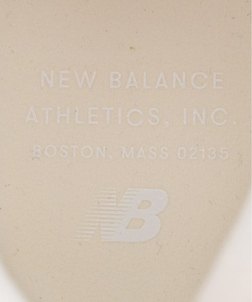 New Balance รองเท้าผ้าใบ