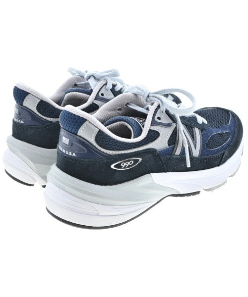 New Balance รองเท้าผ้าใบ