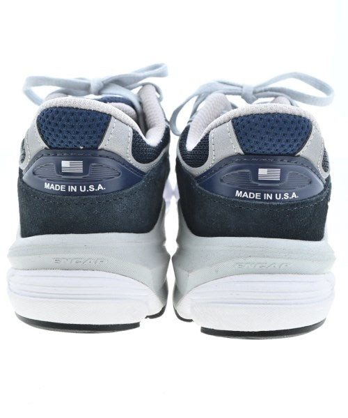 New Balance รองเท้าผ้าใบ